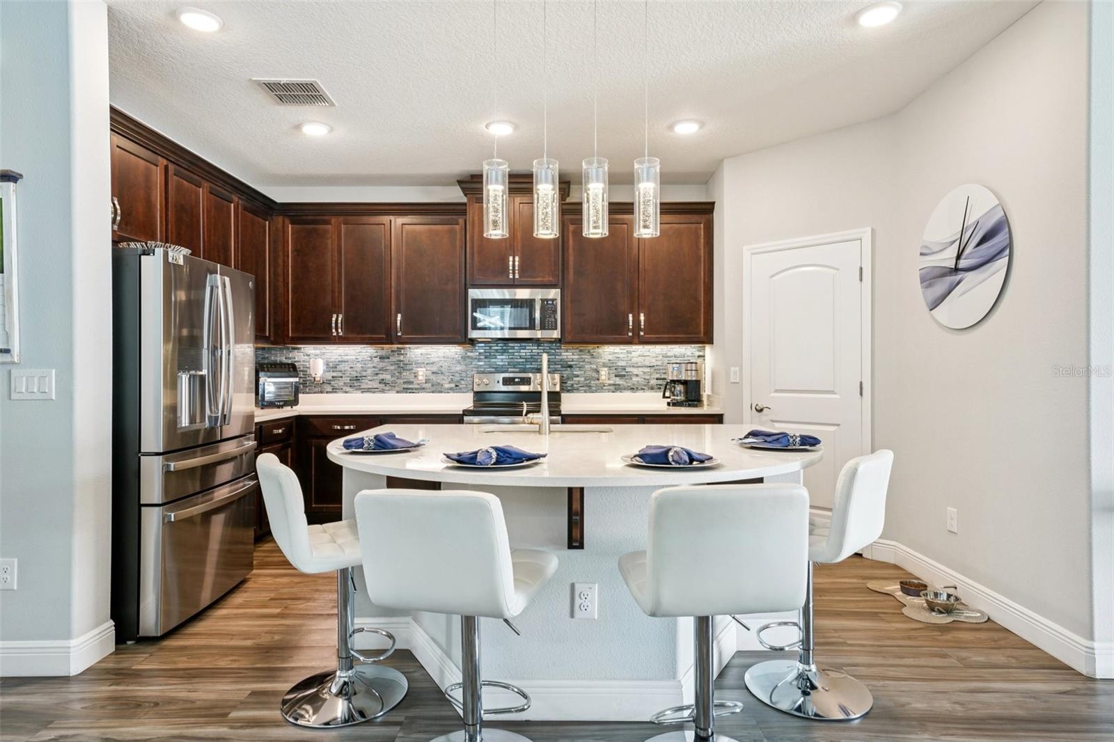 Image 18 of 77 For 12627 Vander Way