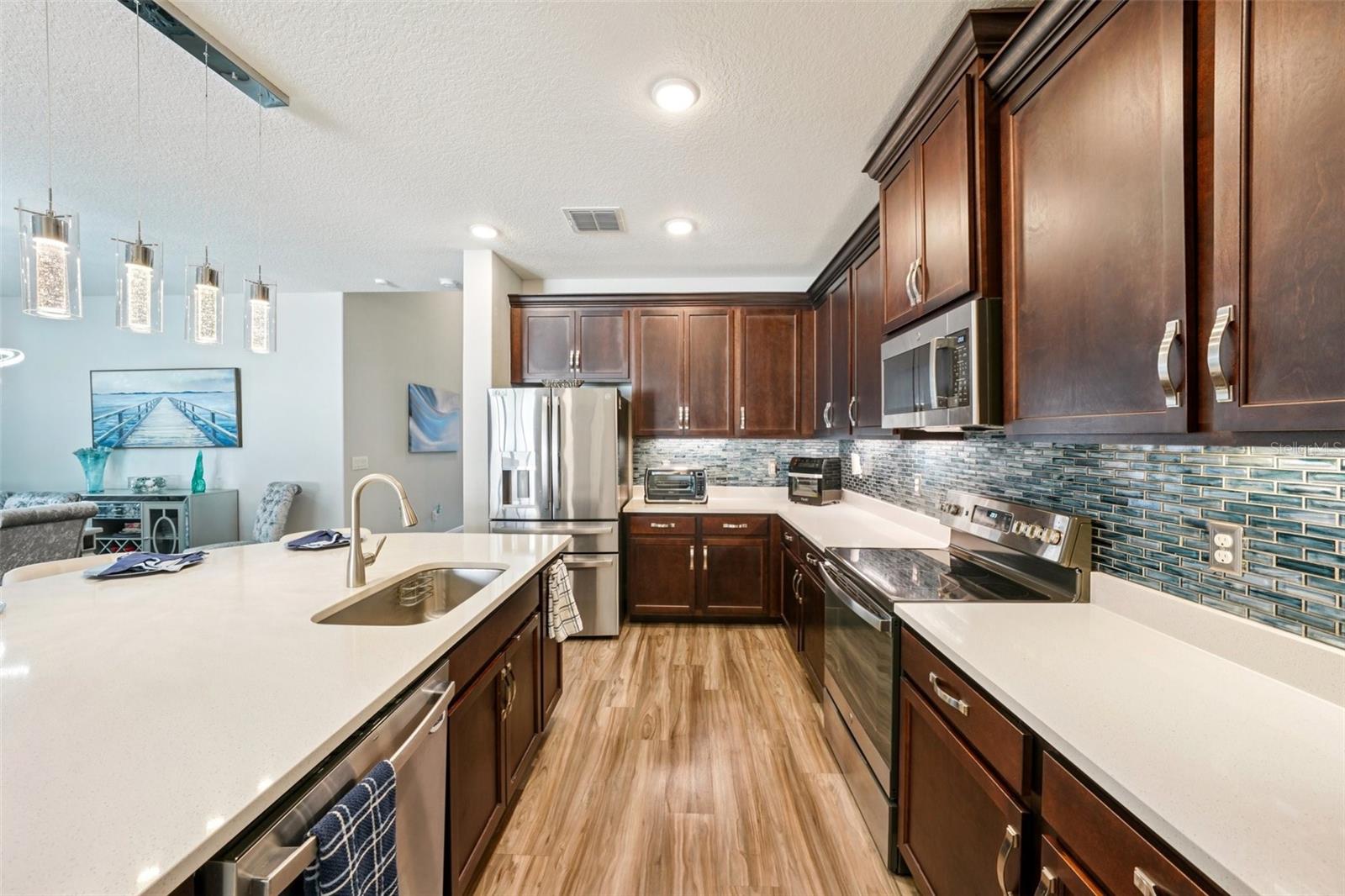 Image 22 of 77 For 12627 Vander Way