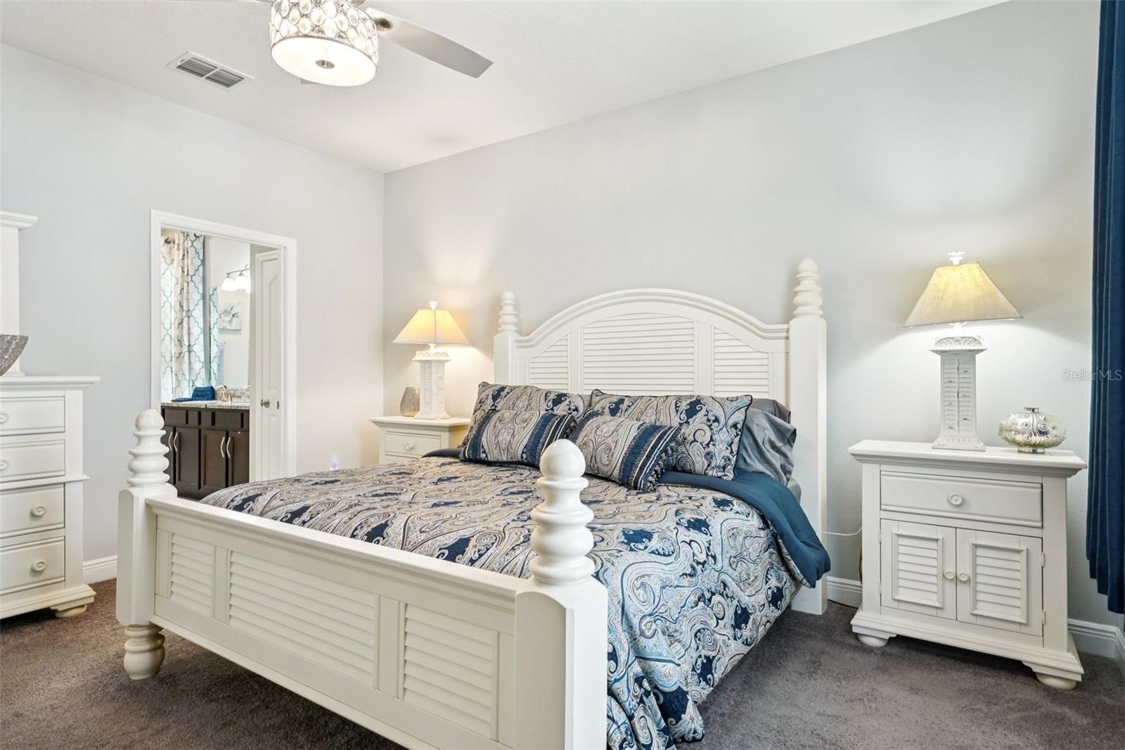 Image 45 of 77 For 12627 Vander Way