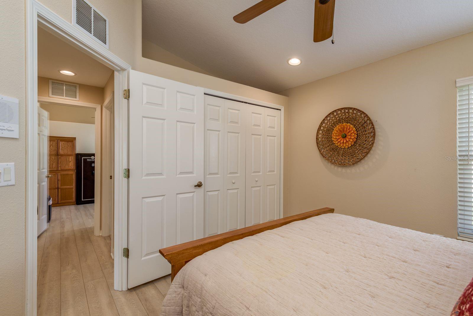 Image 20 of 49 For 11457 Mcleod Street