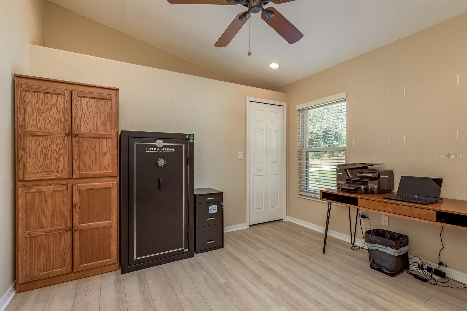 Image 22 of 49 For 11457 Mcleod Street