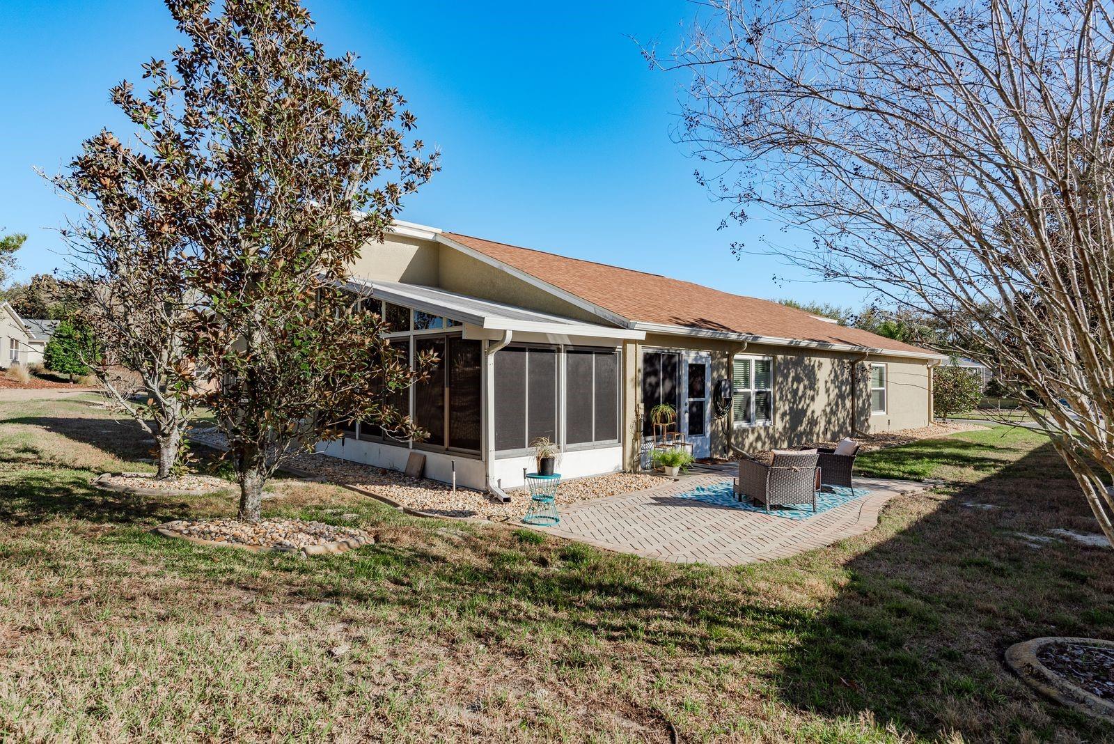 Image 28 of 49 For 11457 Mcleod Street