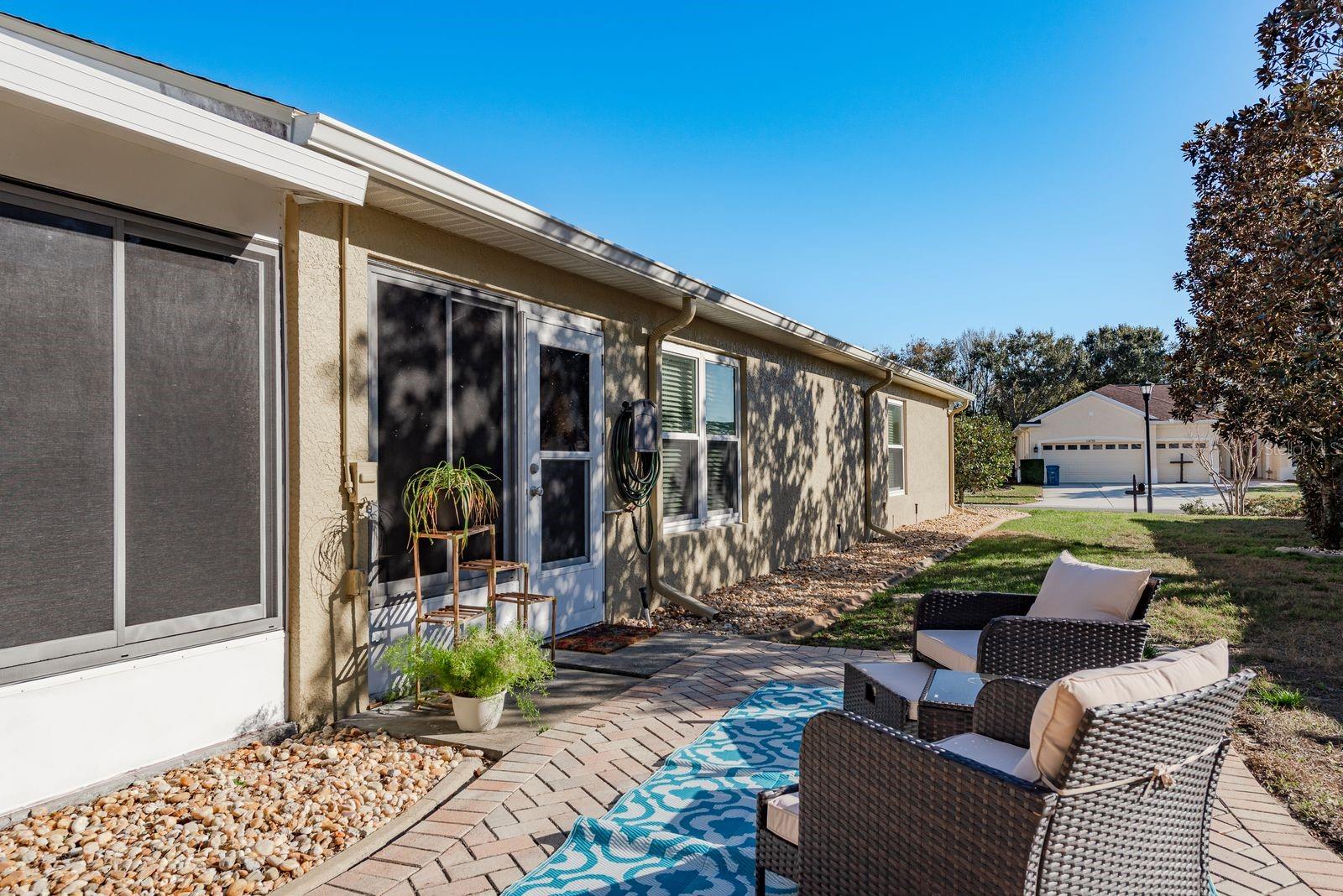 Image 29 of 49 For 11457 Mcleod Street