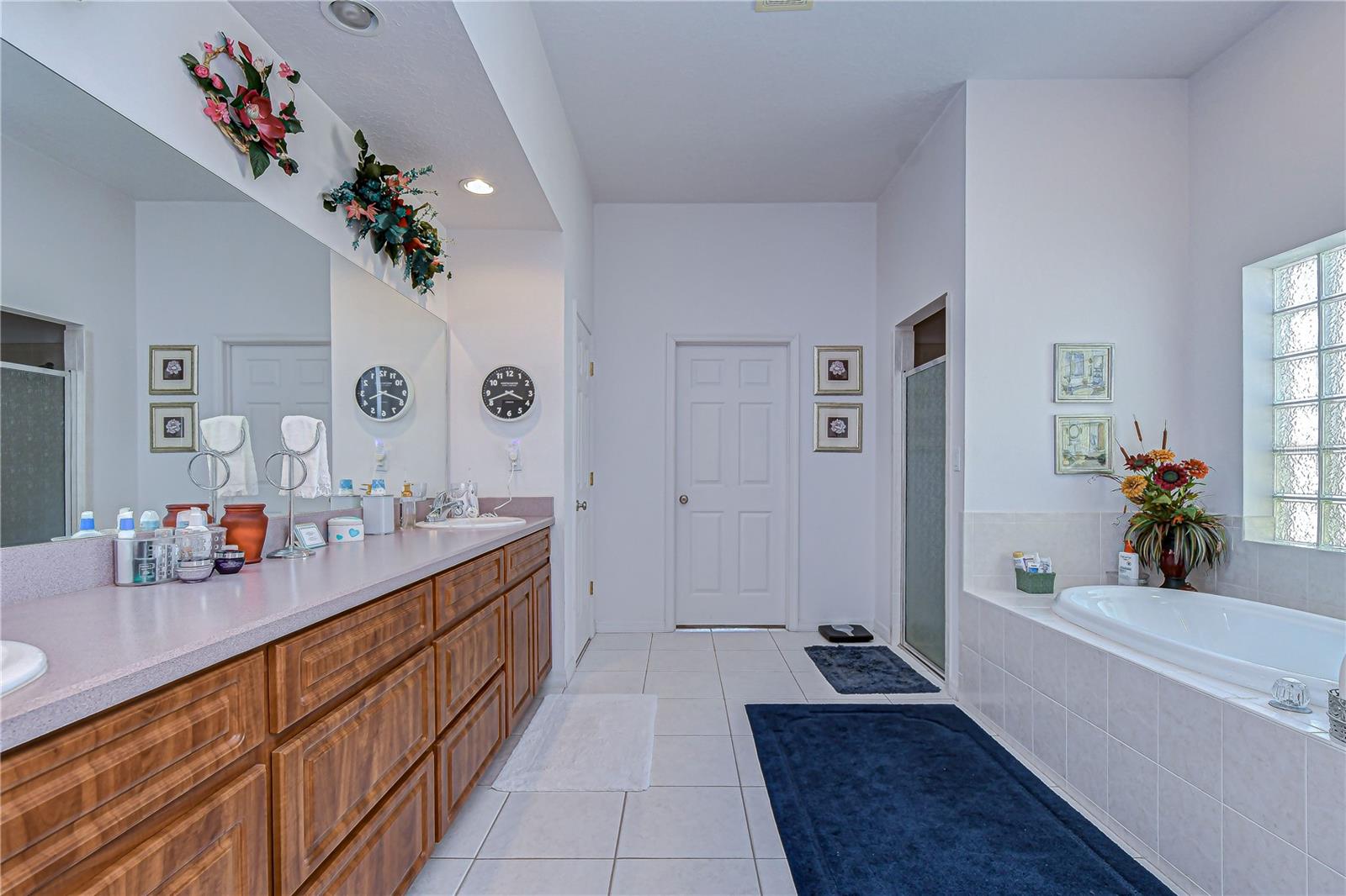 Image 16 of 31 For 4712 Ever Lasting Trail