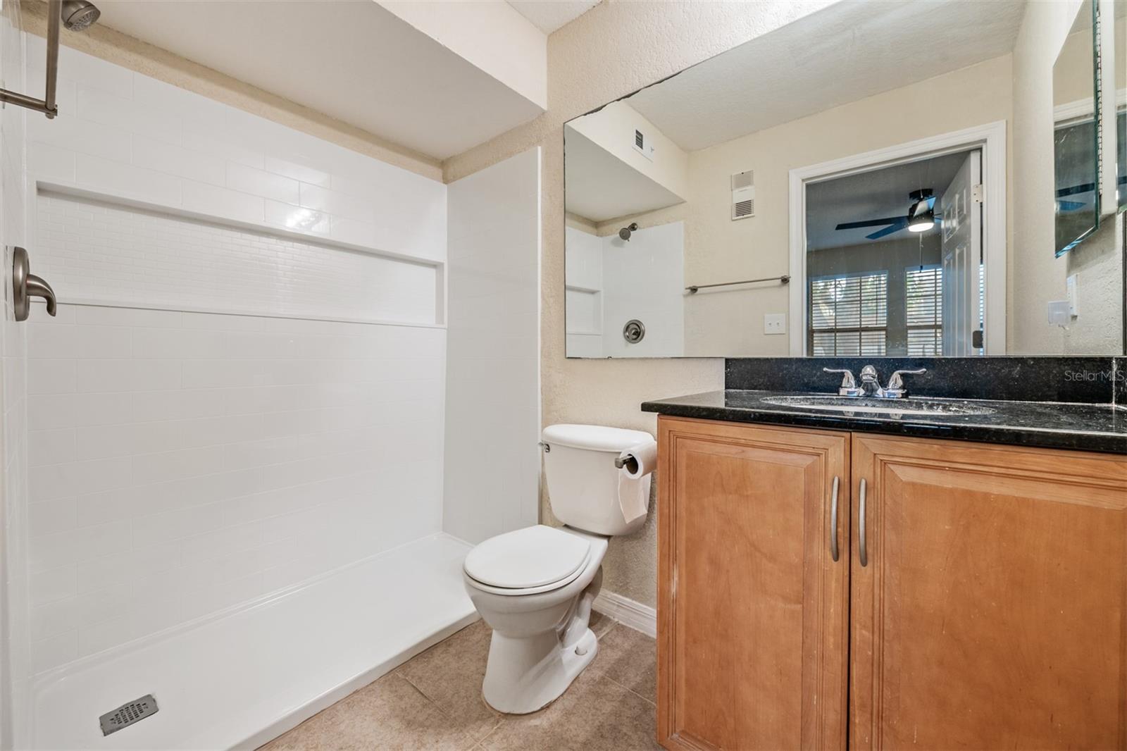 Image 18 of 45 For 3274 Haviland Court 101