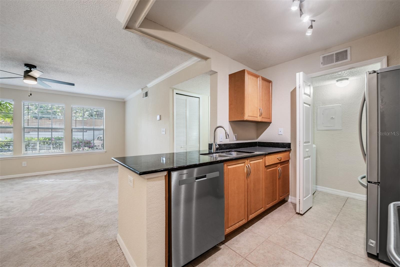 Image 9 of 45 For 3274 Haviland Court 101