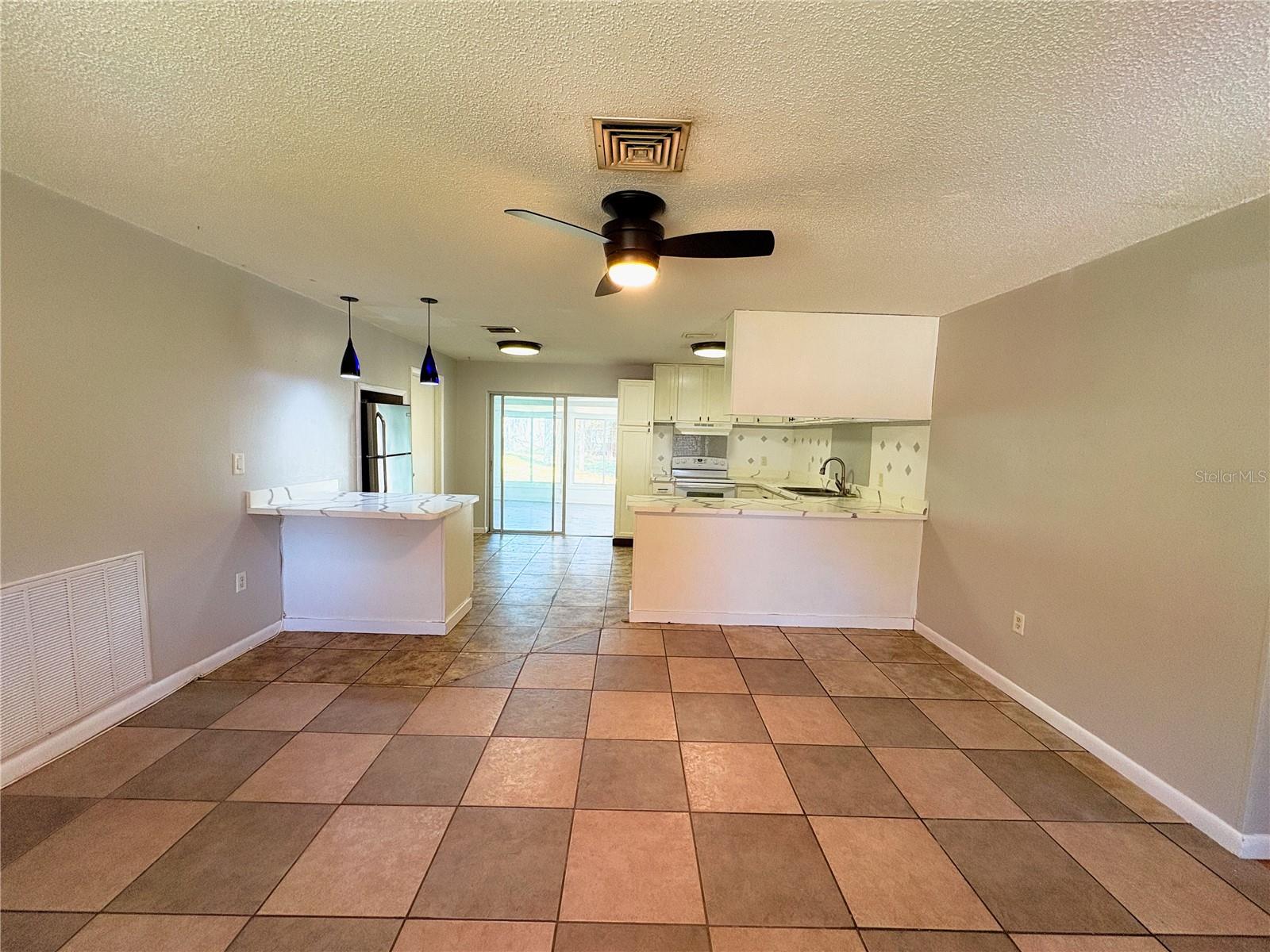 Image 2 of 34 For 11333 Walsingham Road