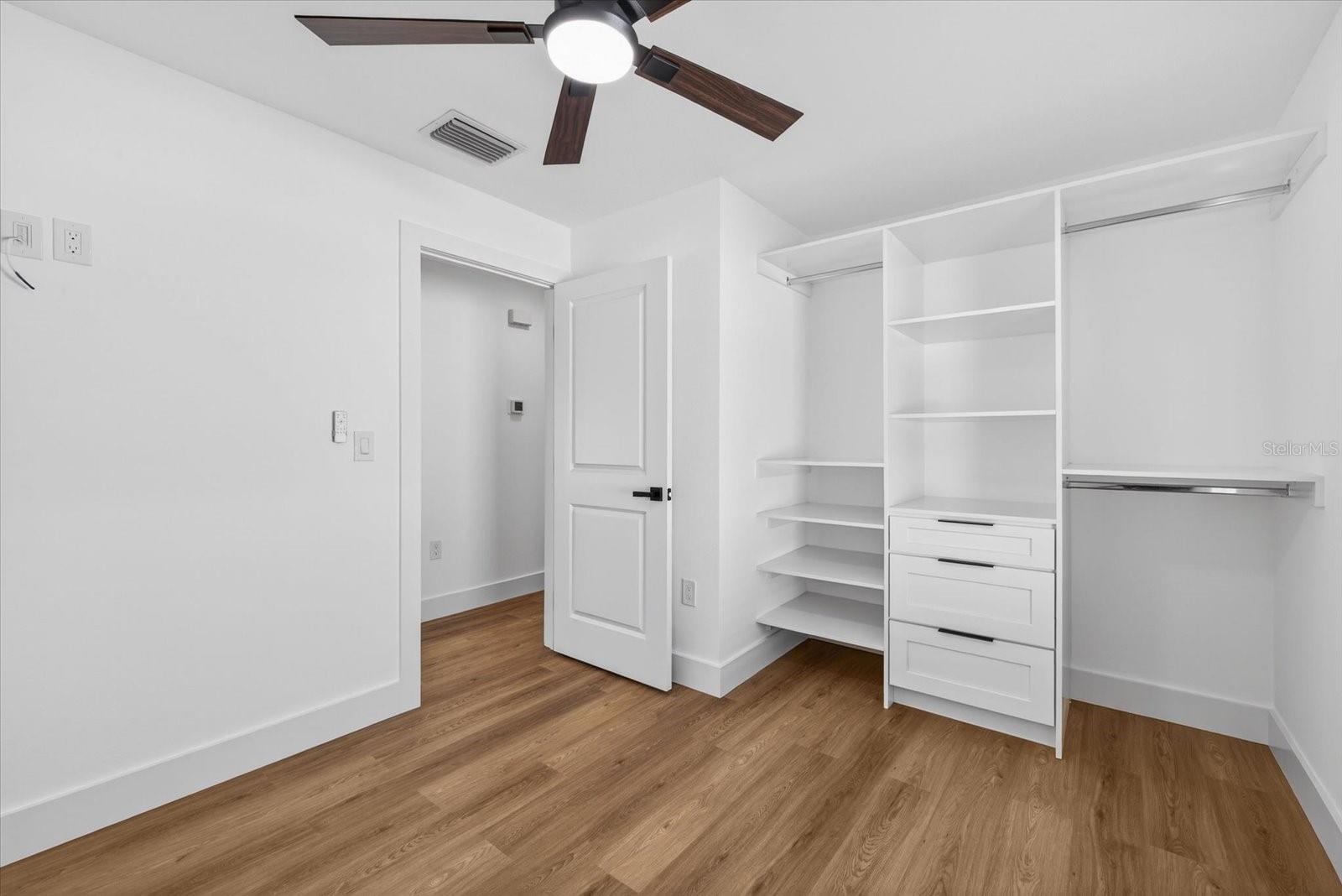 Image 16 of 30 For 5502 Habana Avenue