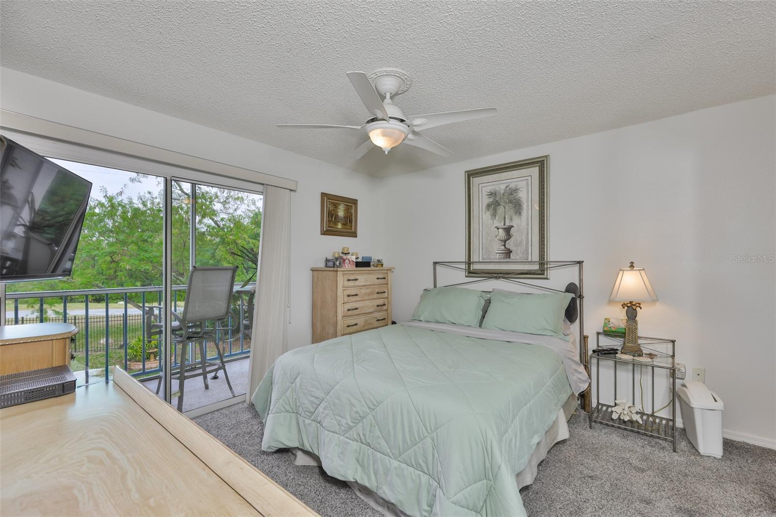 Image 17 of 34 For 5567 Sea Forest Drive 122