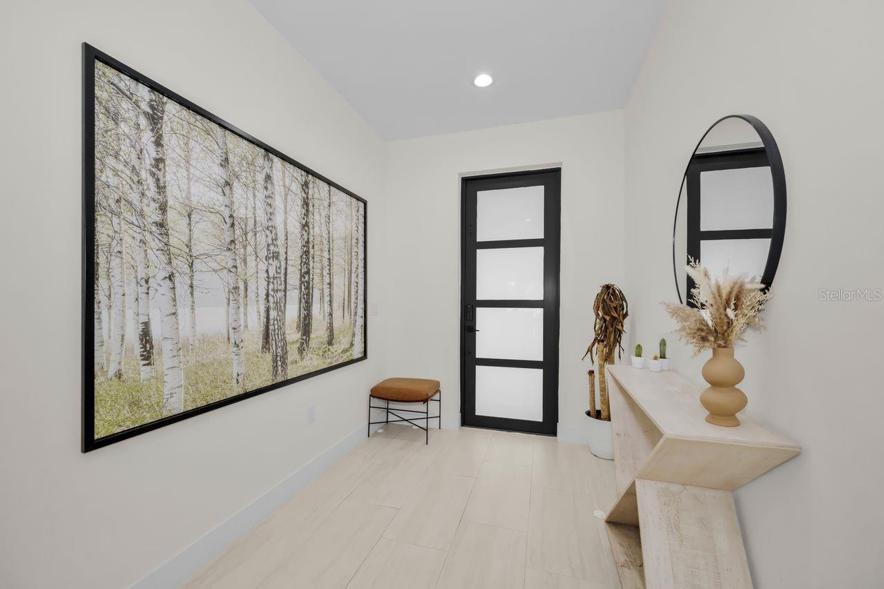 Image 12 of 50 For 1590 Washington Avenue