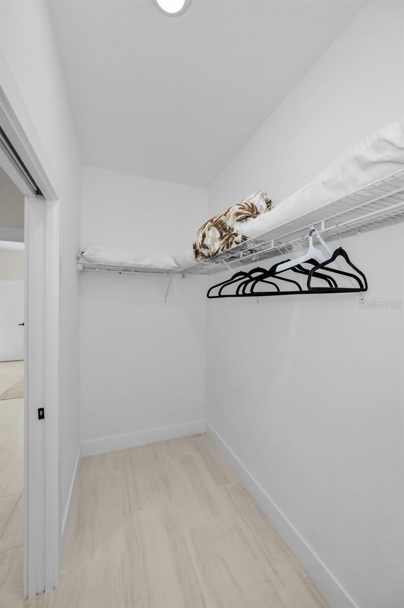 Image 34 of 50 For 1590 Washington Avenue