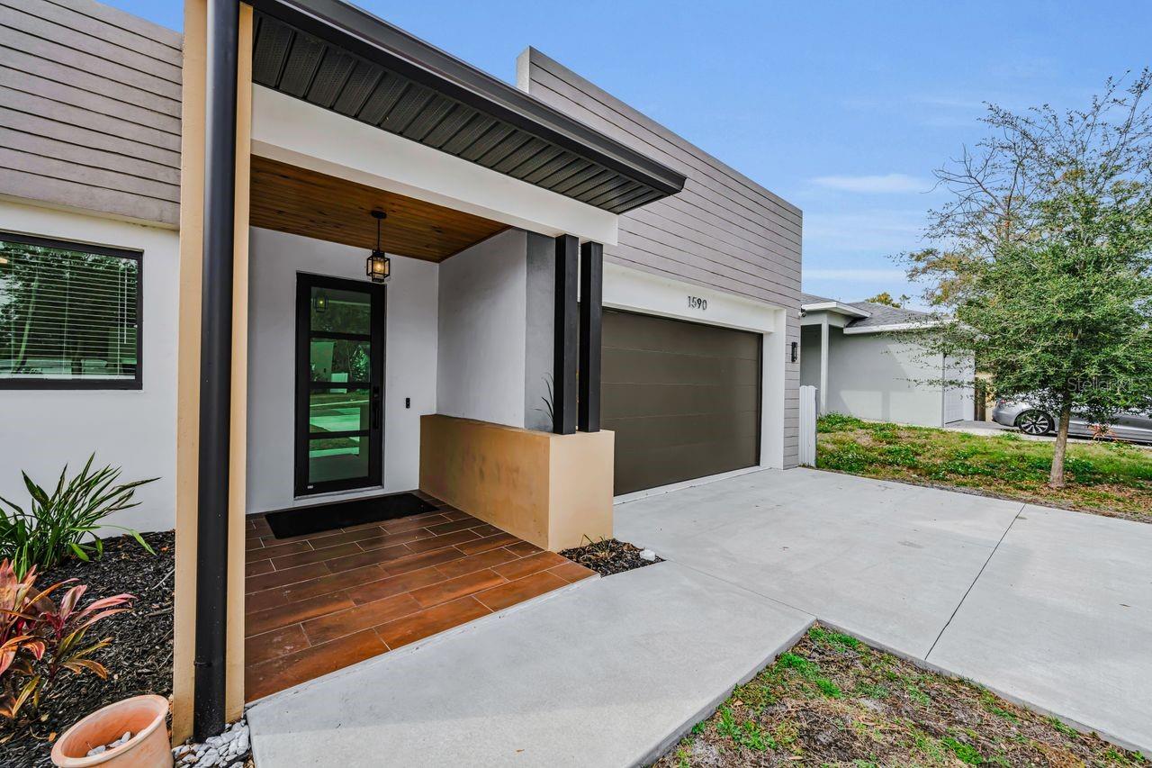 Image 9 of 50 For 1590 Washington Avenue