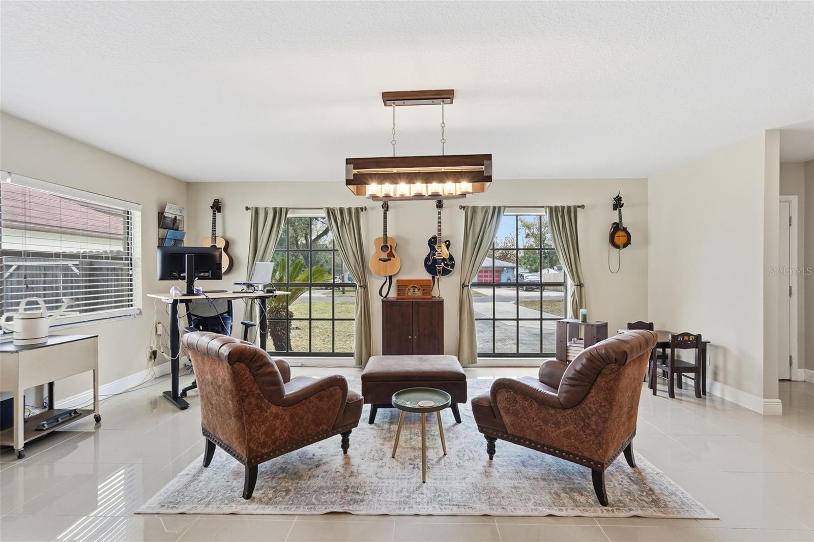 Image 11 of 39 For 7806 Albany Avenue