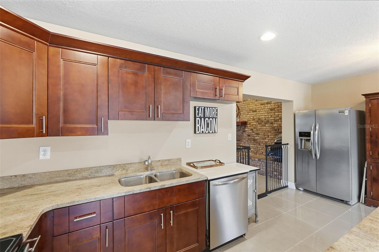 Image 15 of 39 For 7806 Albany Avenue