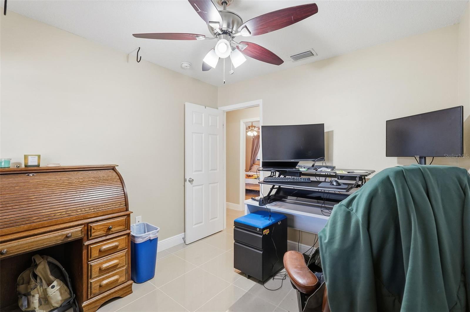 Image 27 of 39 For 7806 Albany Avenue