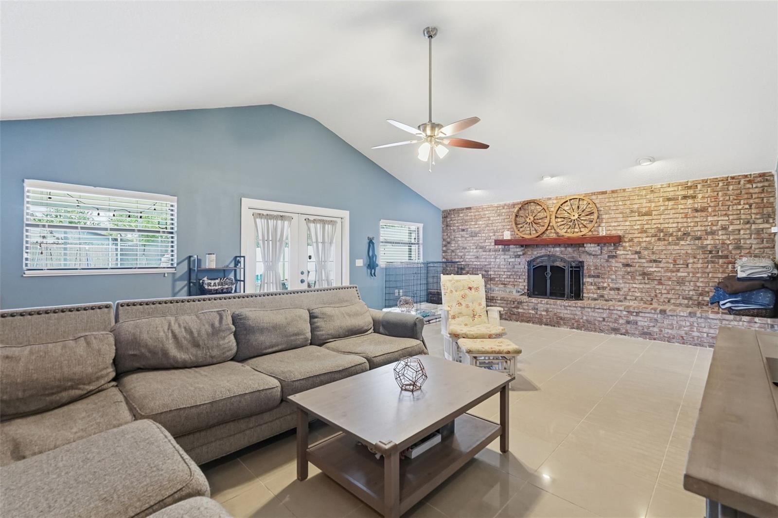 Image 30 of 39 For 7806 Albany Avenue