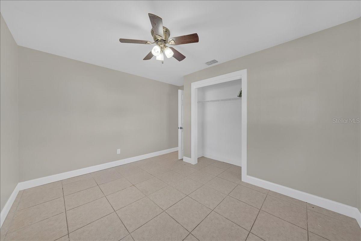 Image 18 of 24 For 205 2nd Avenue Se