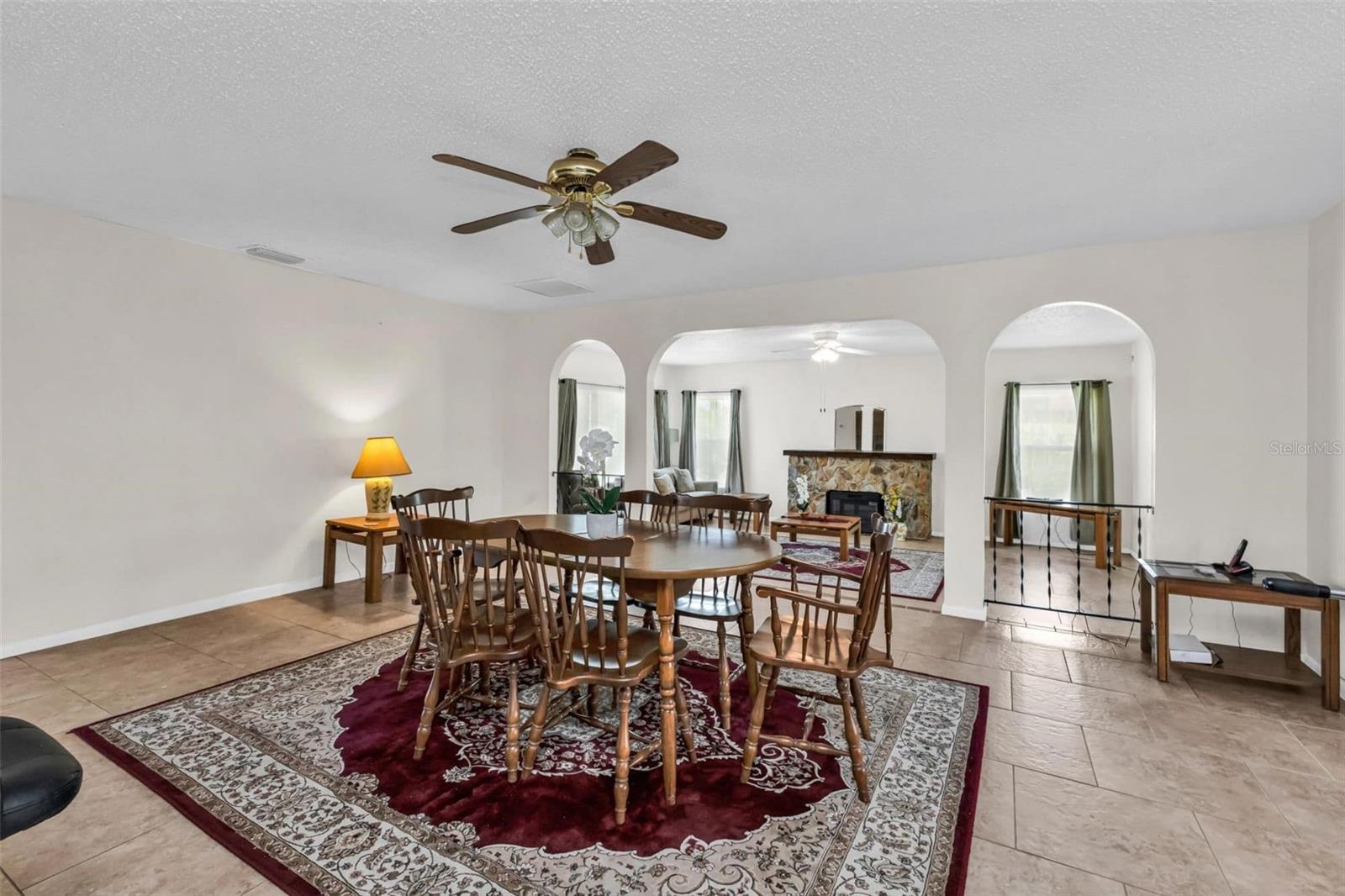 Image 7 of 24 For 1464 Maracaibo Street