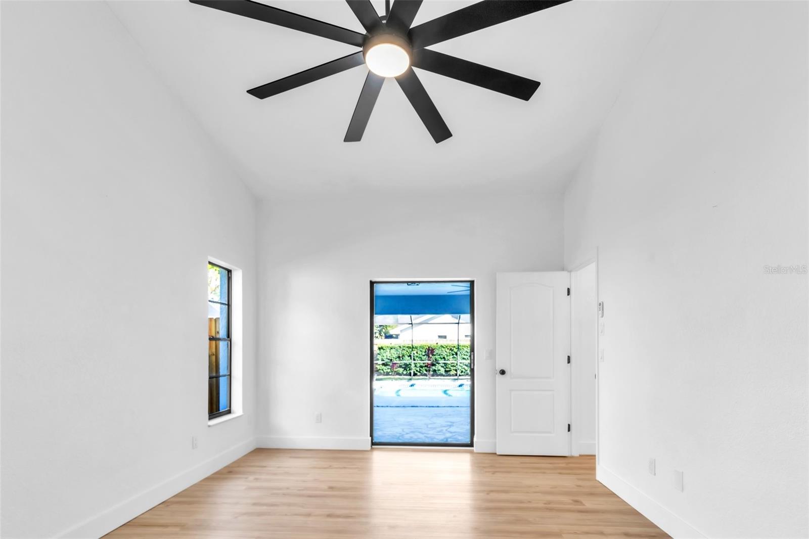 Image 31 of 40 For 1110 Woodcrest Avenue