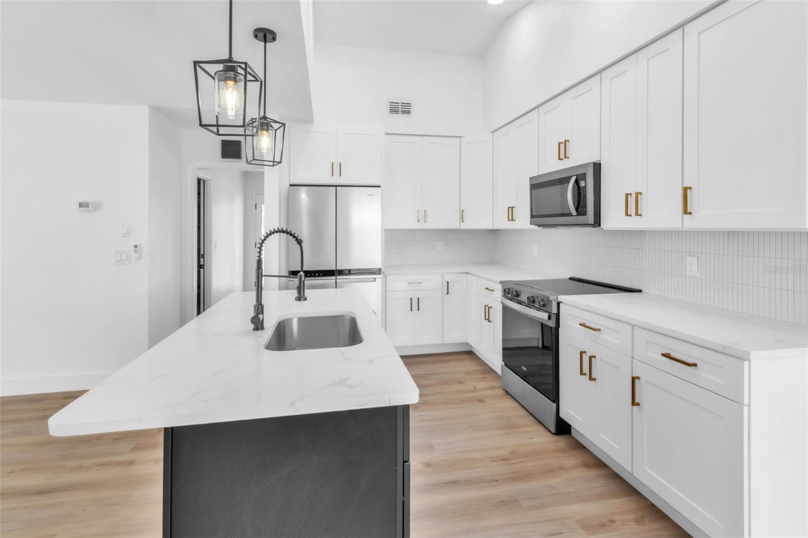 Image 36 of 40 For 1110 Woodcrest Avenue