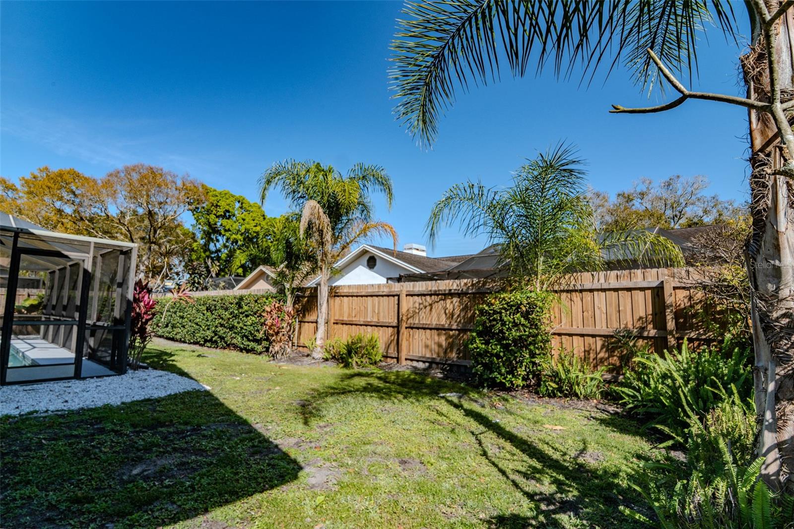 Image 5 of 40 For 1110 Woodcrest Avenue