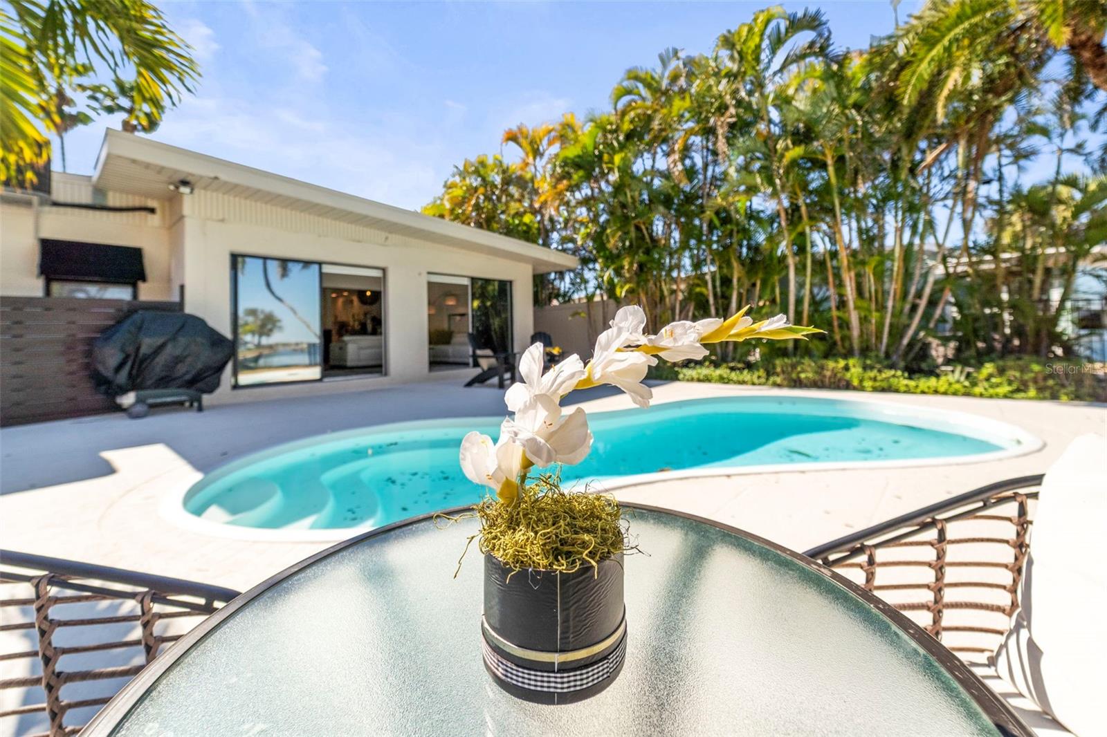 Image 35 of 56 For 402 161st Avenue