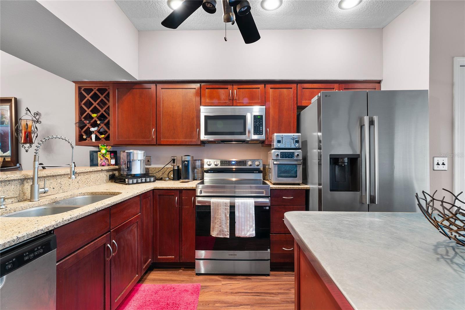 Image 14 of 50 For 2804 Countryside Boulevard 3