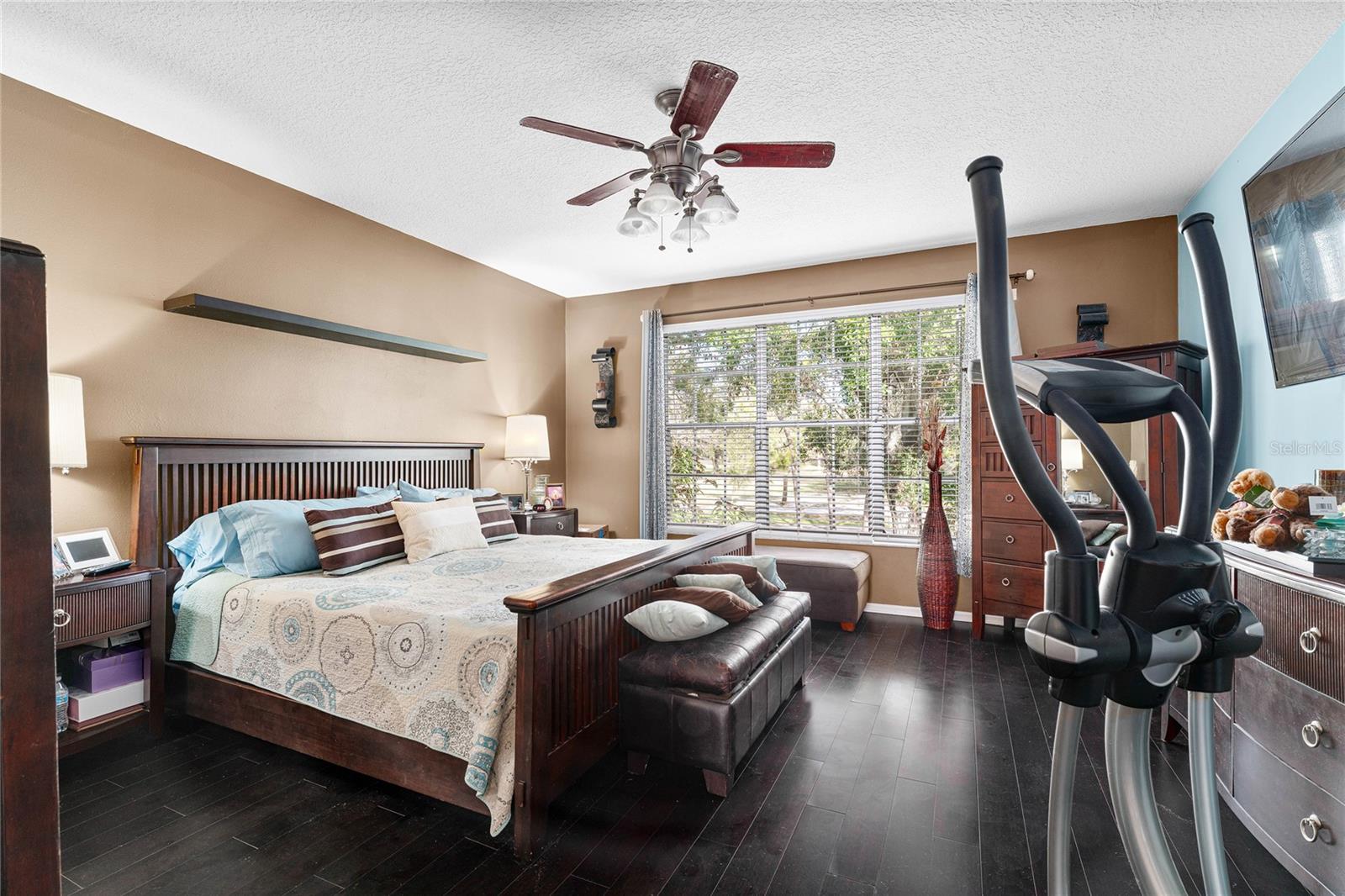 Image 23 of 50 For 2804 Countryside Boulevard 3