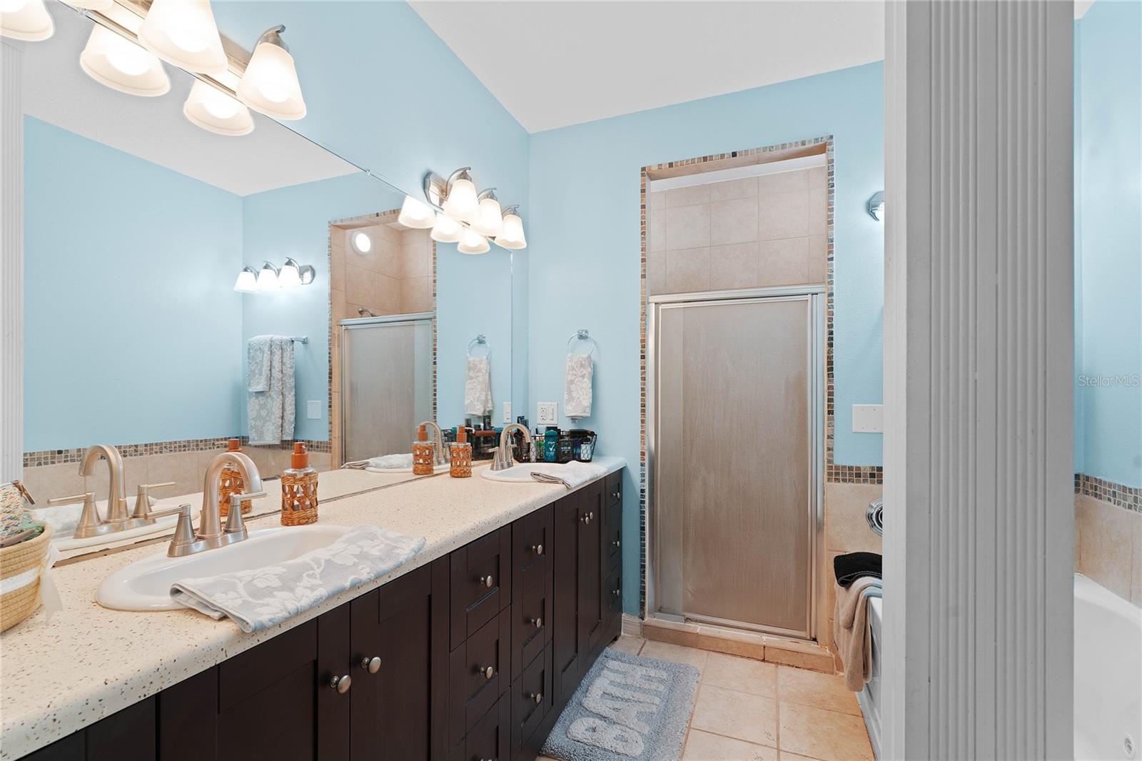 Image 28 of 50 For 2804 Countryside Boulevard 3