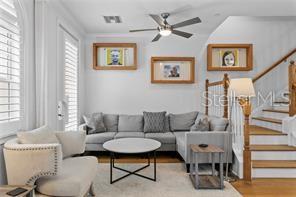 Image 15 of 48 For 145 4th Avenue N 401