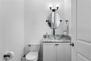 Image 21 of 48 For 145 4th Avenue N 401