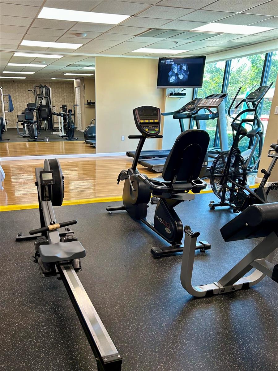 Image 21 of 24 For 7050 Sunset Drive S 716