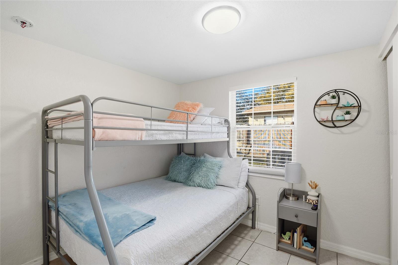 Image 10 of 27 For 10001 Annette Avenue