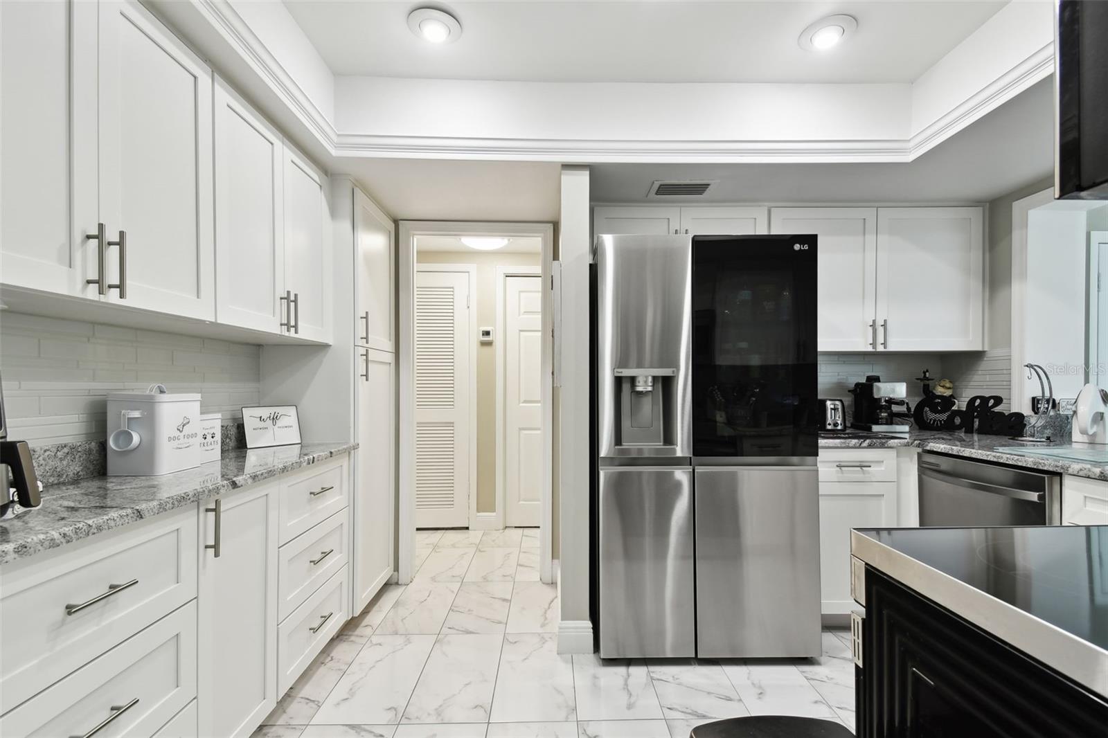 Image 16 of 48 For 14135 Cypress Circle