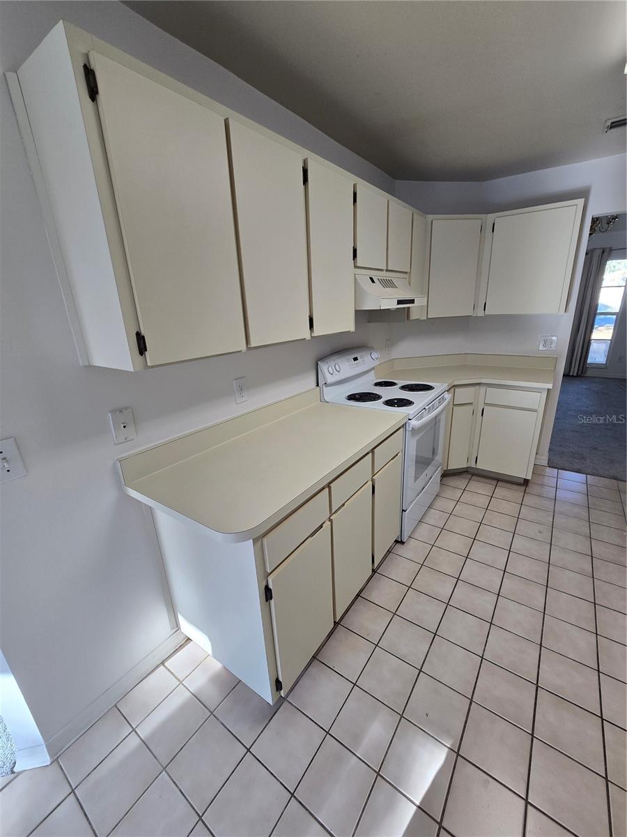 Image 2 of 15 For 10441 Deepbrook Drive