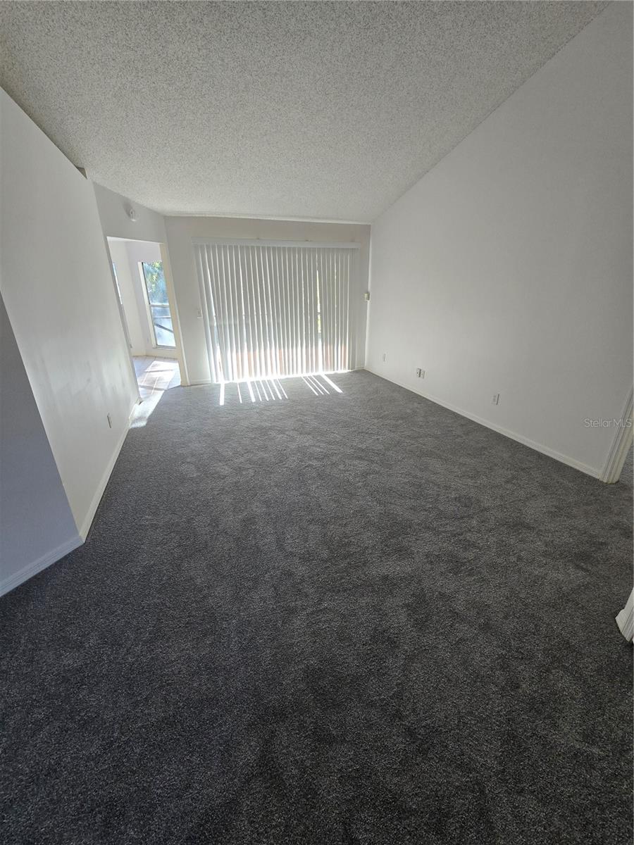 Image 7 of 15 For 10441 Deepbrook Drive