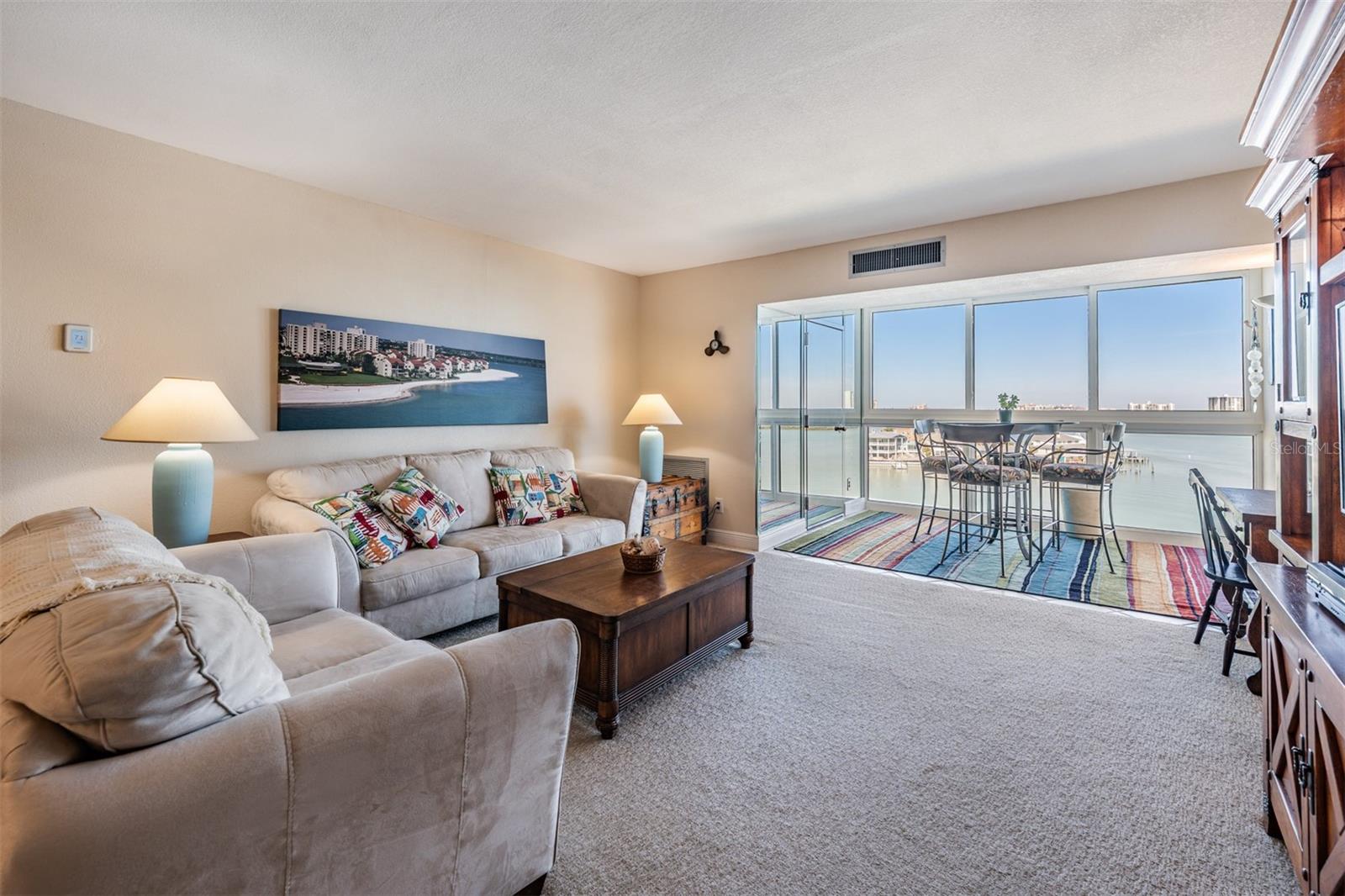 Image 14 of 53 For 855 Bayway Boulevard 903