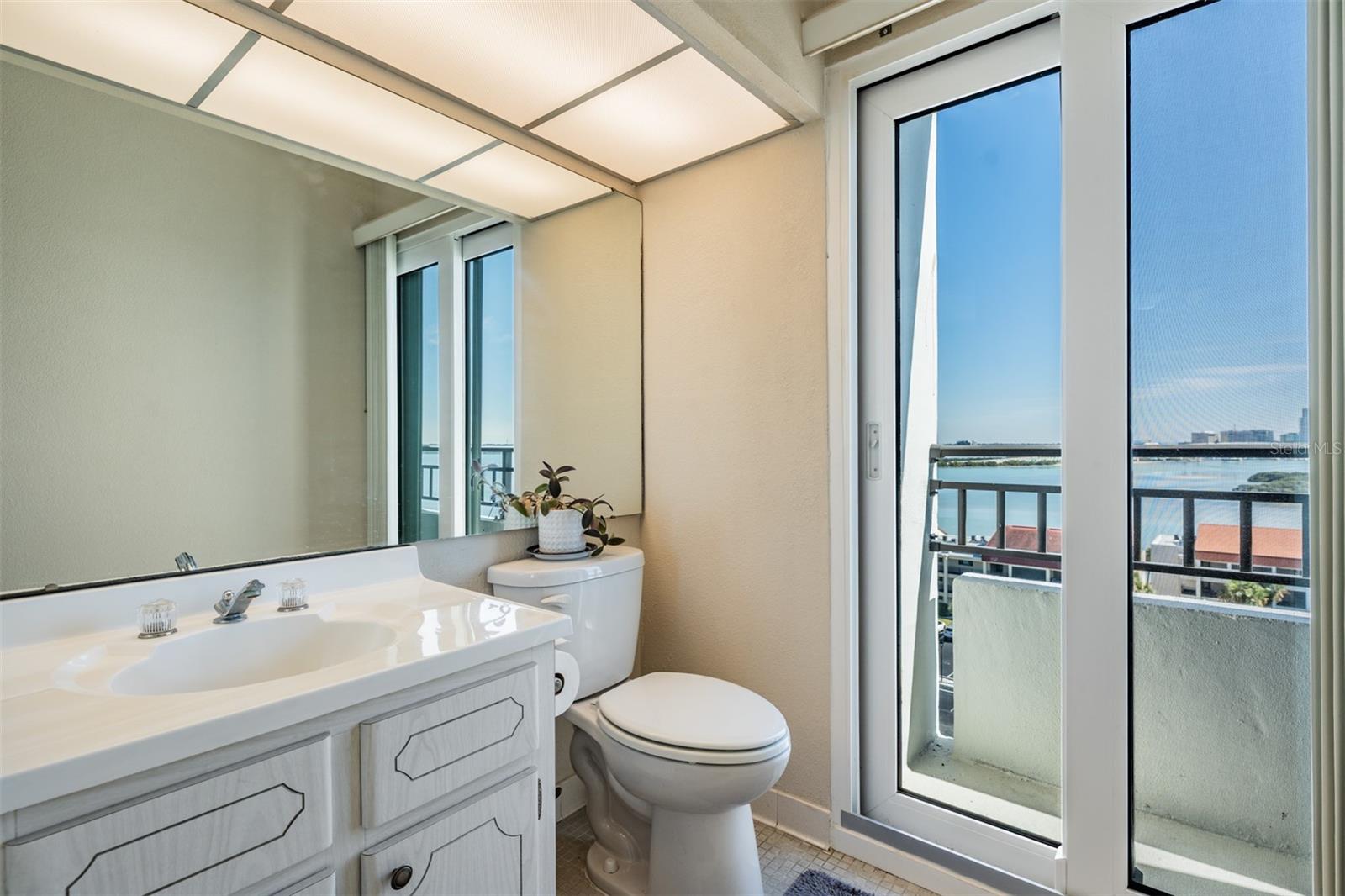 Image 26 of 53 For 855 Bayway Boulevard 903