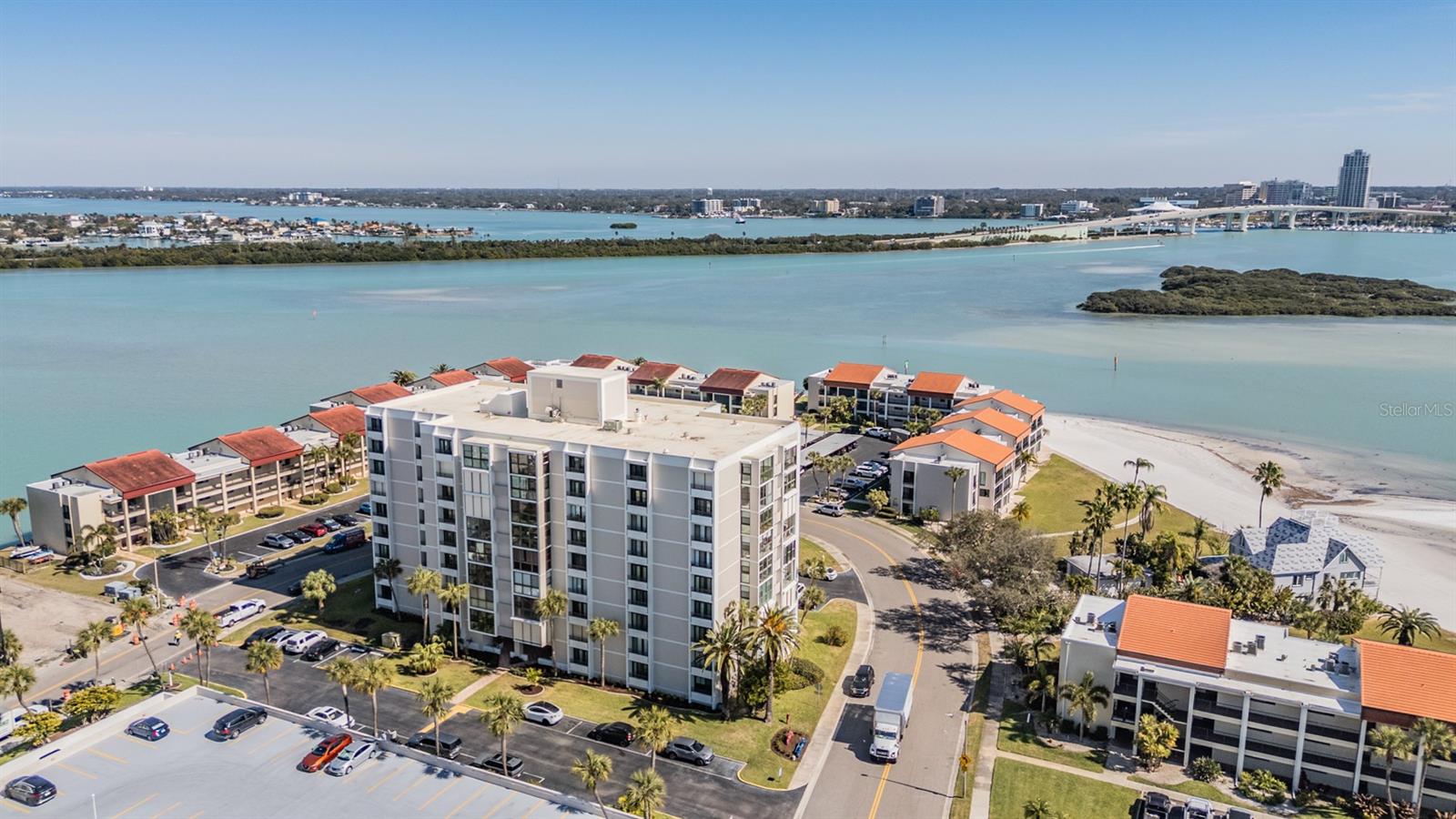 Image 38 of 53 For 855 Bayway Boulevard 903