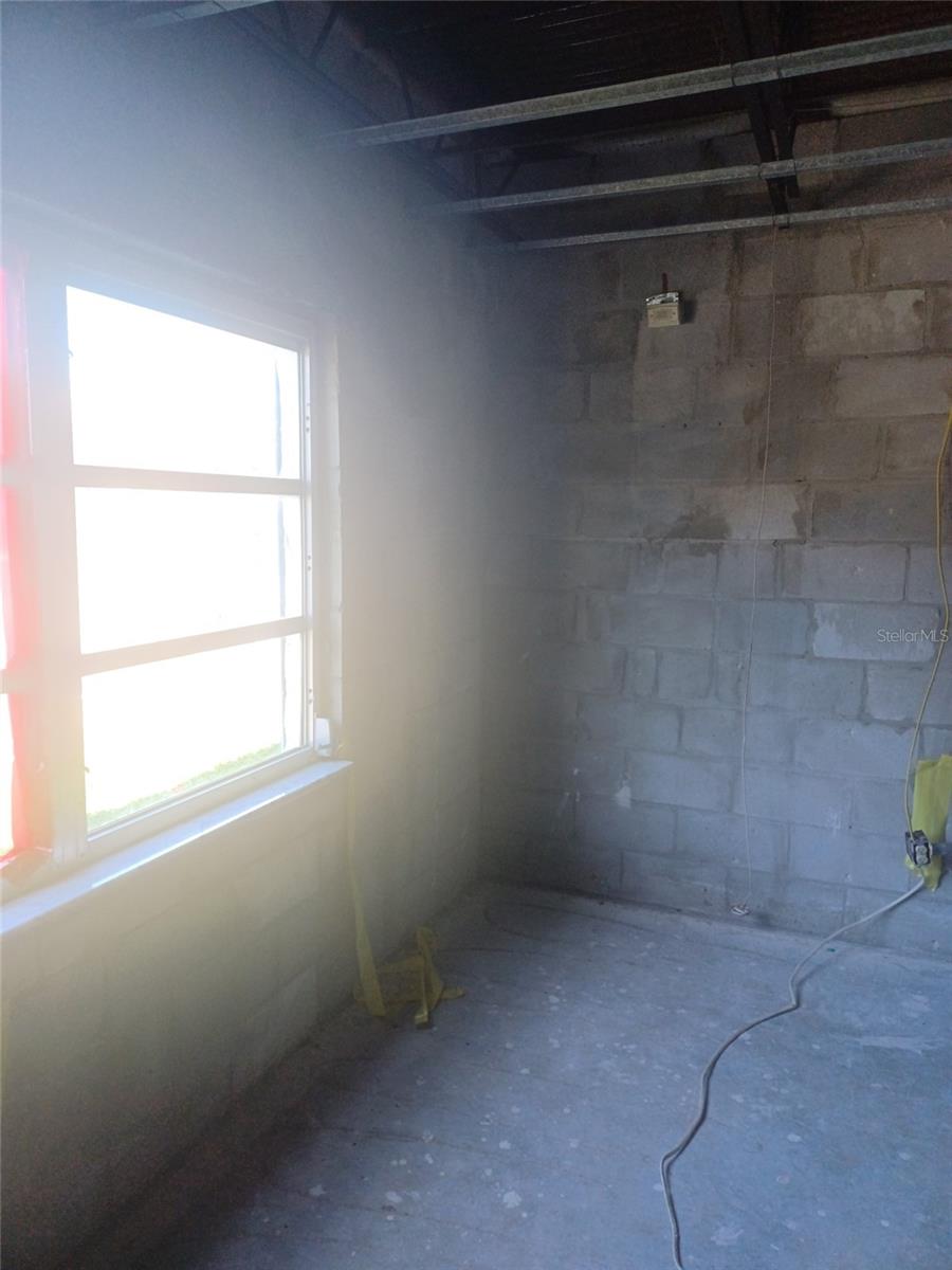 Image 6 of 8 For 215 Mcmullen Booth Road 181