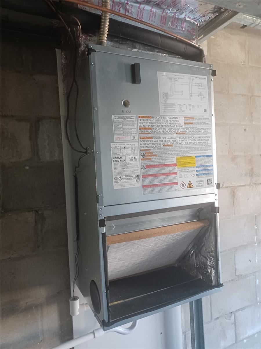 Image 7 of 8 For 215 Mcmullen Booth Road 181