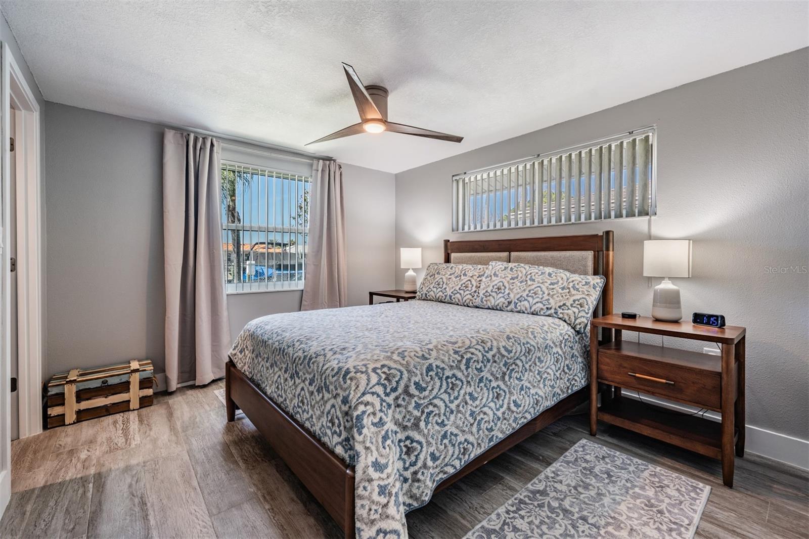 Listing photo id 33 for 5001 Marlin Drive