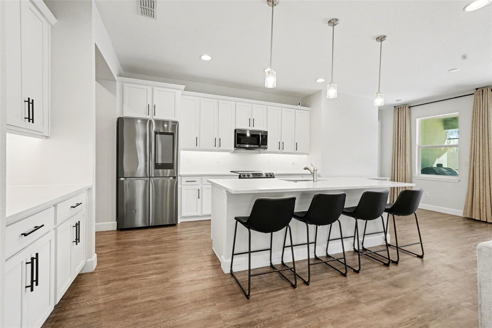 Image 11 of 28 For 30008 Vienna Woods Lane