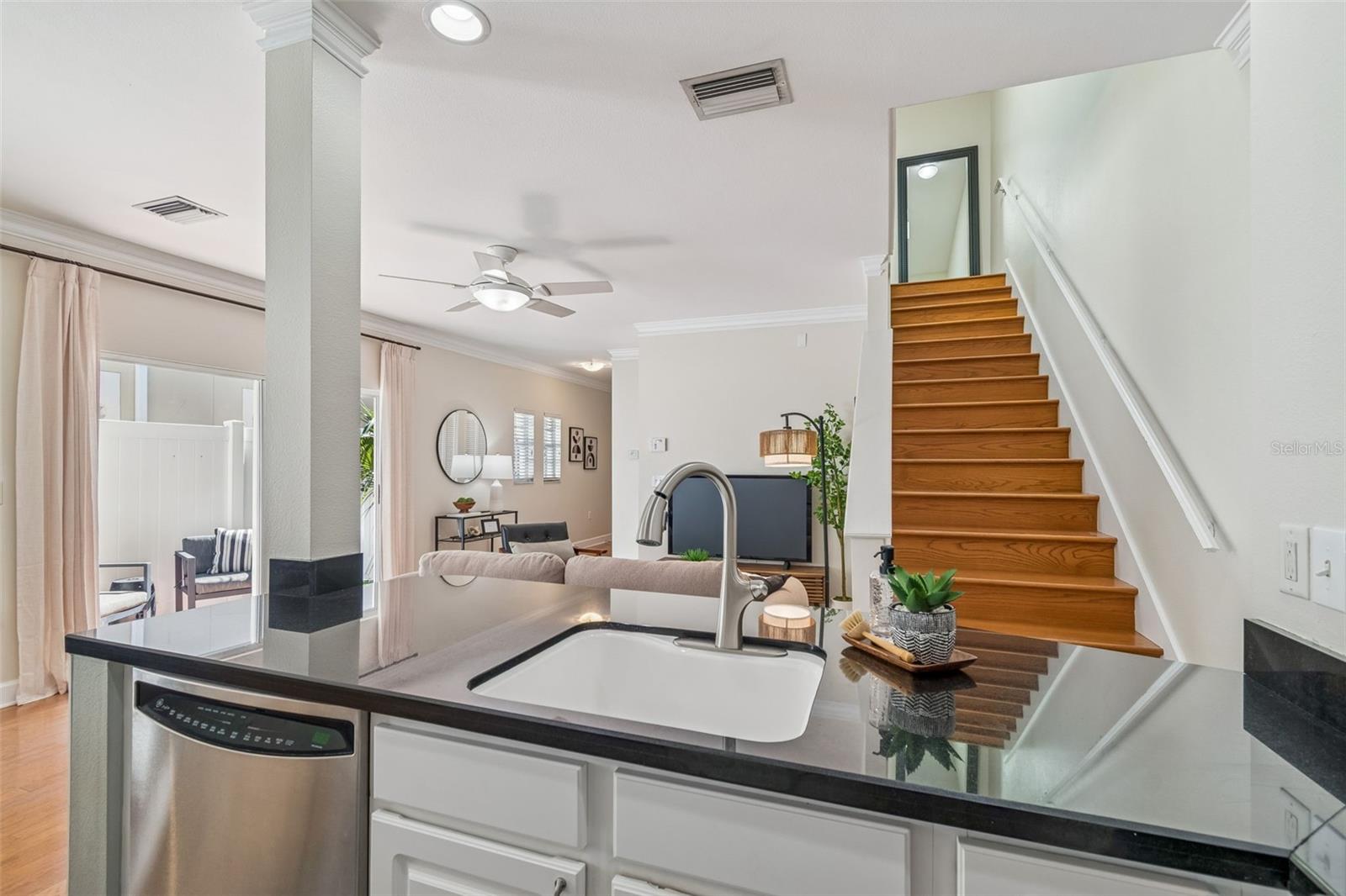 Image 12 of 43 For 1013 Horatio Street A