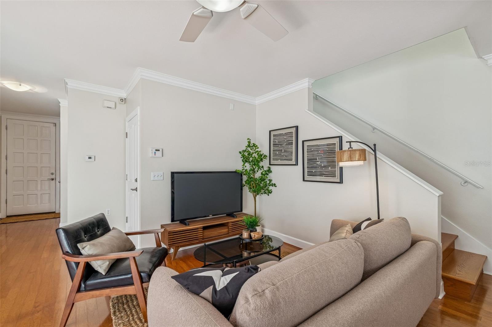 Image 6 of 43 For 1013 Horatio Street A