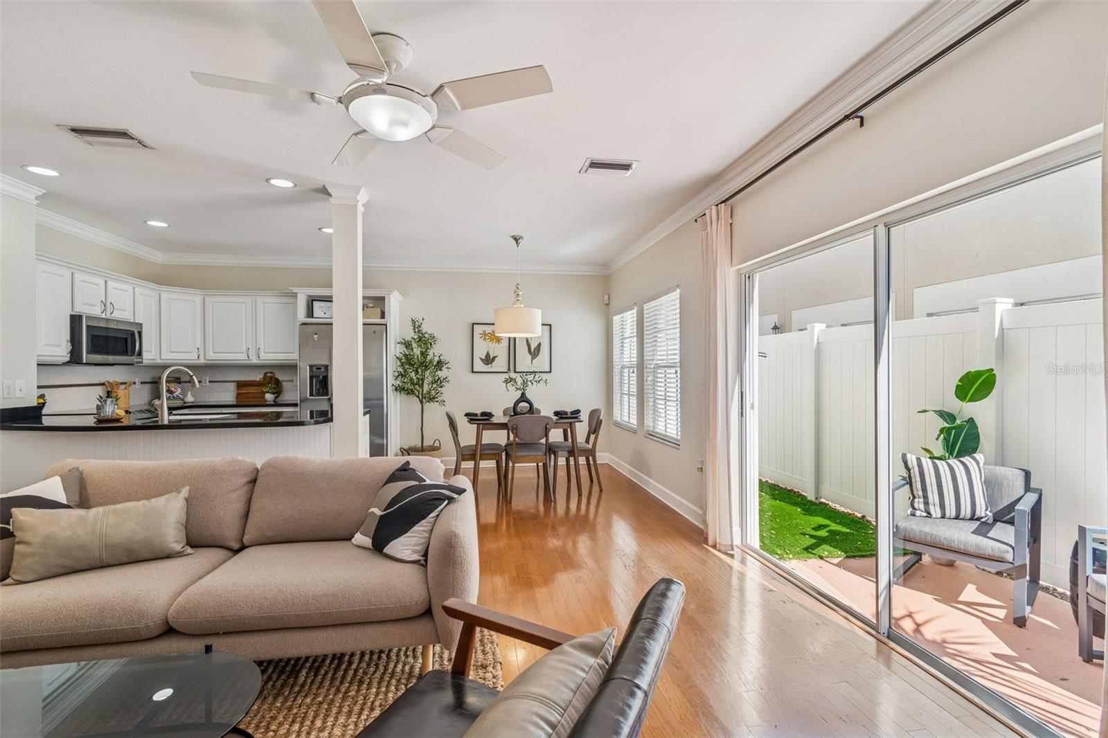 Image 7 of 43 For 1013 Horatio Street A