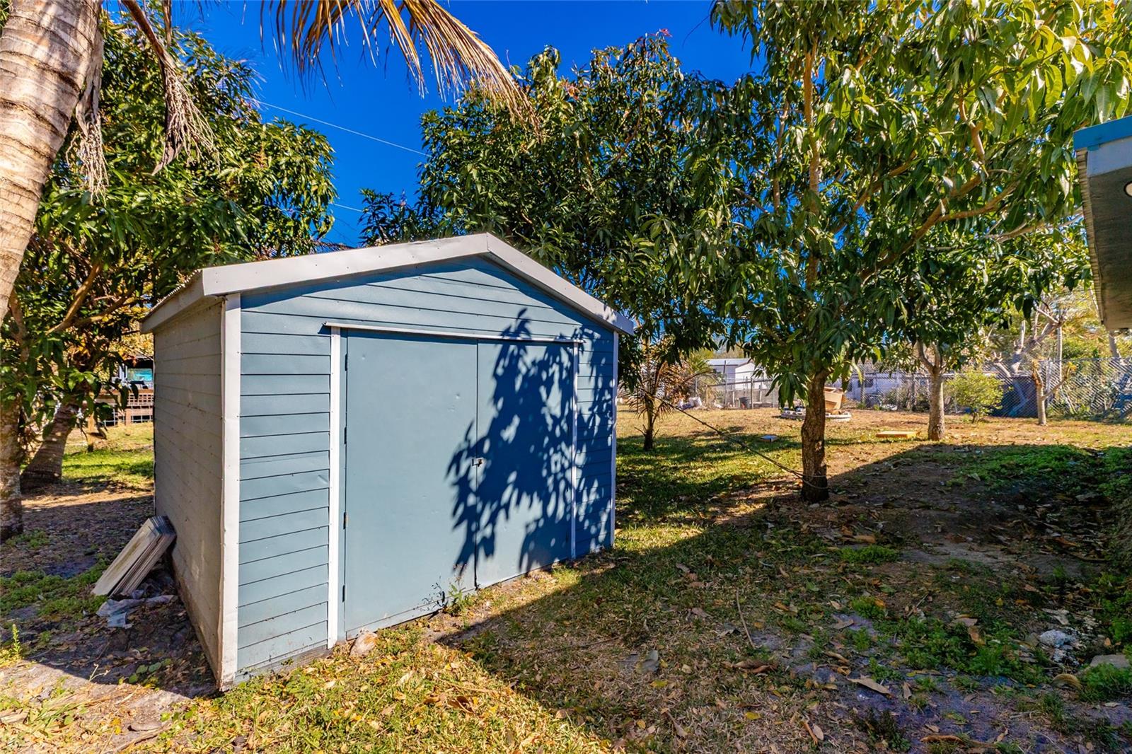 Image 25 of 28 For 3559 4th Street