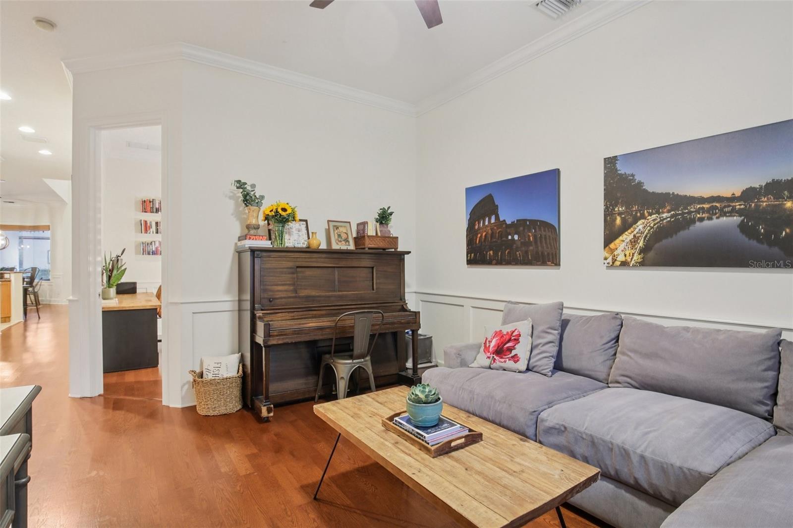 Image 35 of 77 For 15929 Ternglade Drive