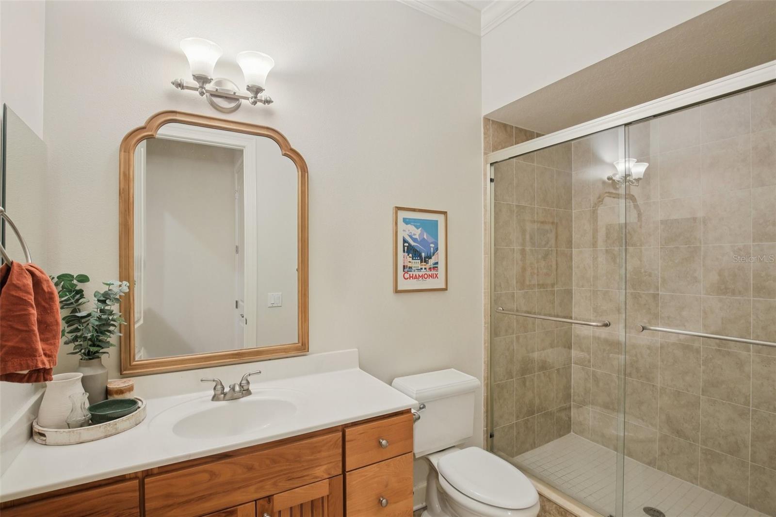 Image 37 of 77 For 15929 Ternglade Drive