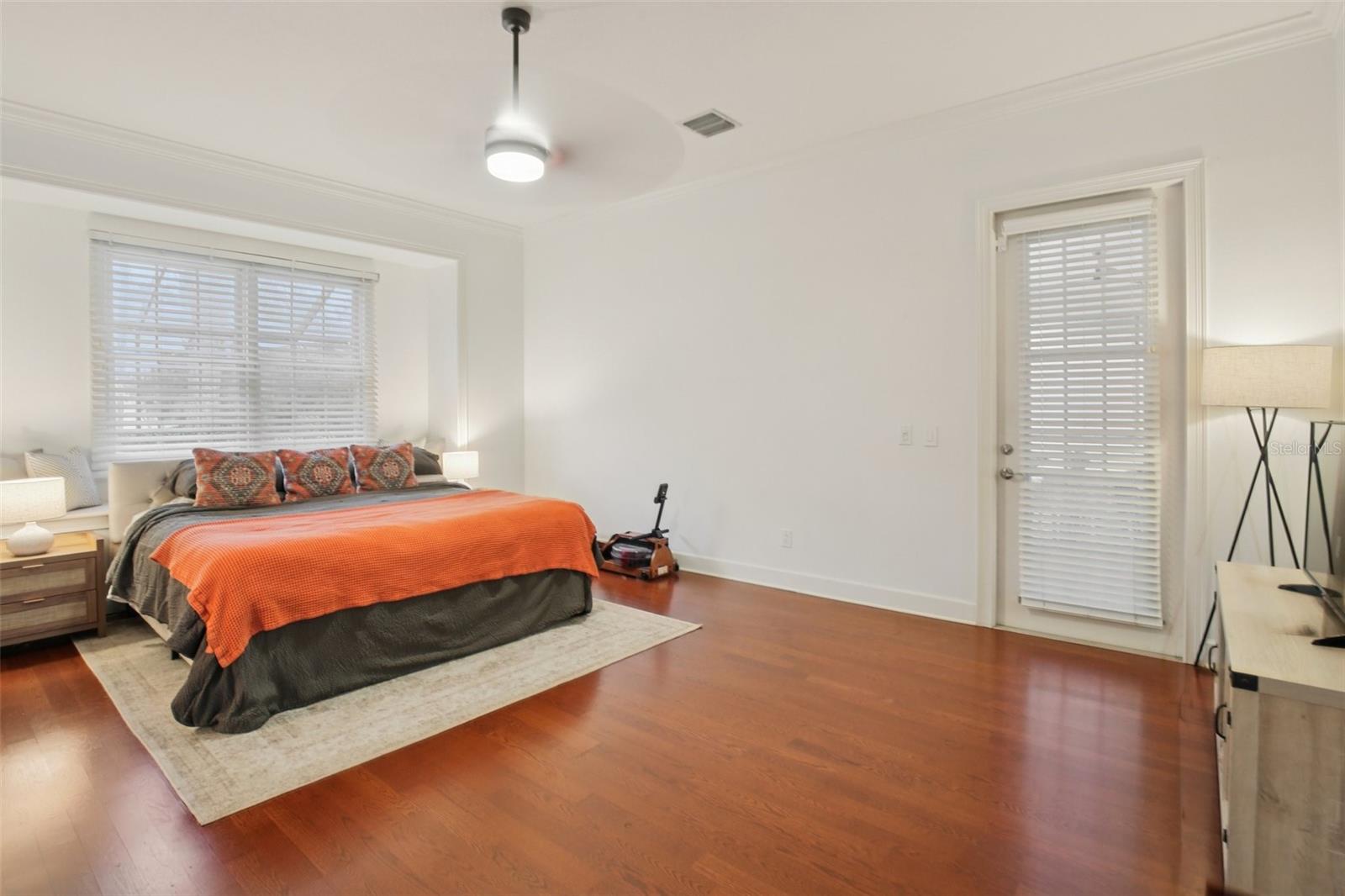 Image 41 of 77 For 15929 Ternglade Drive